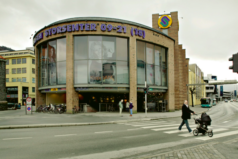 Bystasjonen - Bergen Storsenter (Knut Strand)